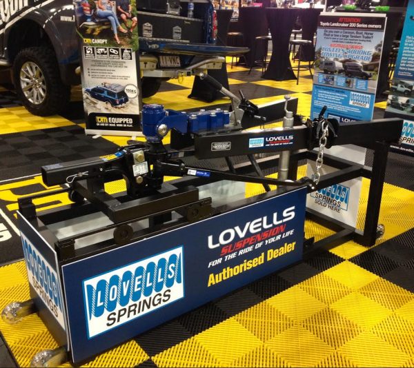 Lovells Weight Distribution Hitch Extreme Landcruiser